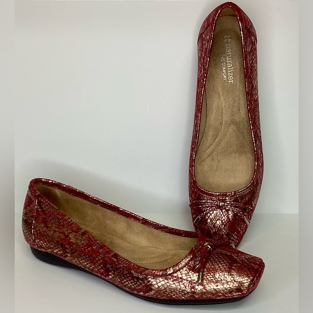 Naturalizer ballet flat square toe Vanessa loafer 8 M